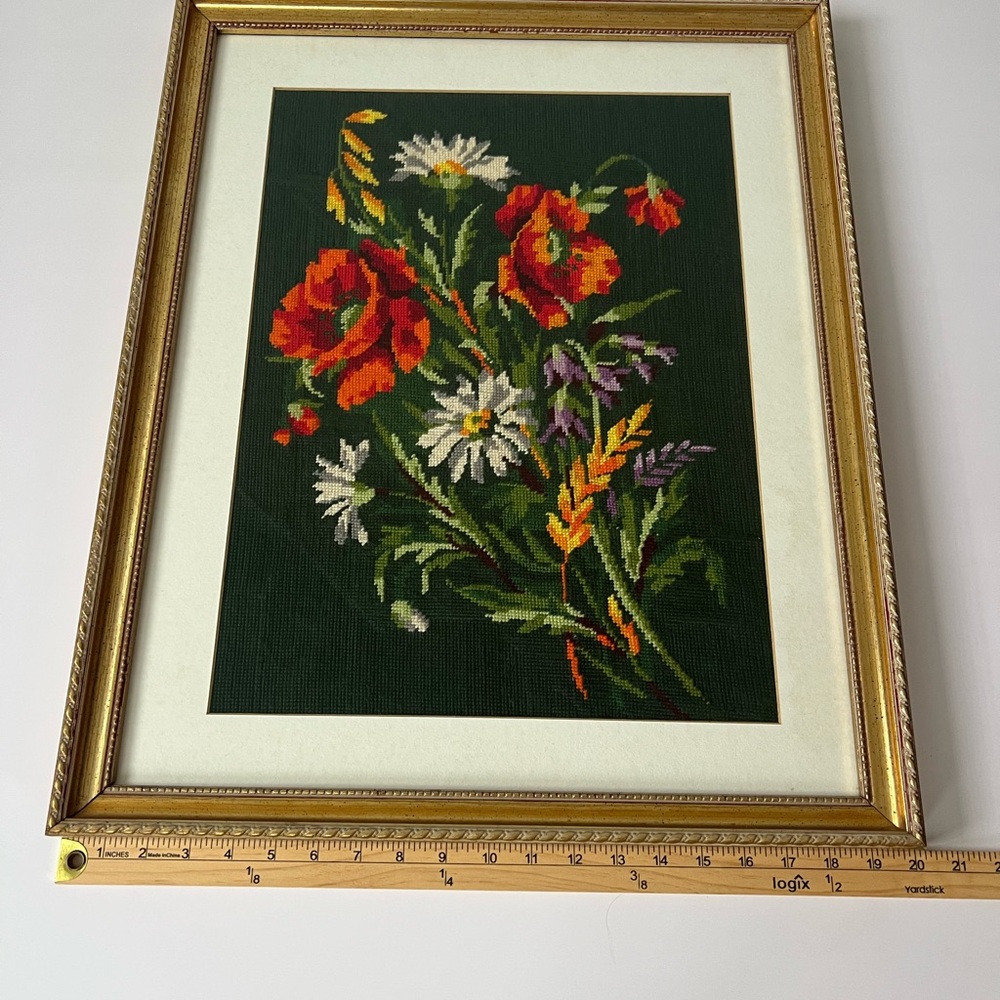 French Floral Needlepoint Vintage Margot de Paris Hand Stitched Tapestry #557 - Picture 11 of 16
